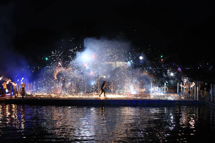 Festival Cisadane 2026 Dibuka di Atas Sungai, Tari Kolosal hingga Pesta Kembang Api Meriahkan Malam Perdana