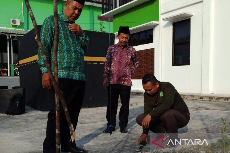 Kemenag Belitung Ajak Masyarakat Cek Akurasi Arah Kiblat Hari Ini, Simak Waktu dan Caranya