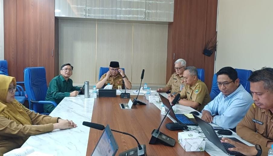 Wali Kota Cilegon Robinsar Tetapkan Dua Komisaris Independen PT PCM, Akhiri Open Bidding Tiga Bulan