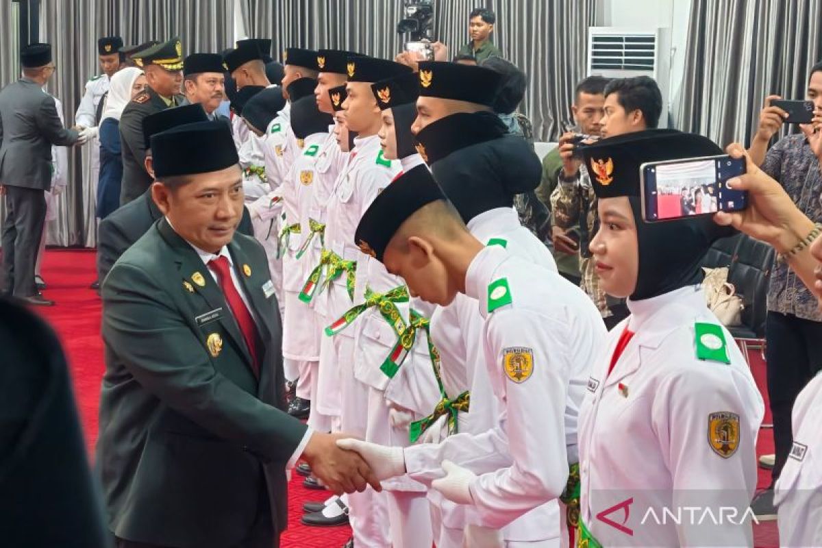 45 Paskibraka HST Resmi Dikukuhkan Bupati Samsul Rizal, Siap Bertugas di HUT ke-81 RI