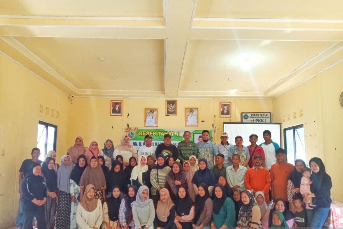 Anggota DPRD Kotabaru Abdul Kadir Tampung Aspirasi Warga Gunung Ulin: Listrik, Air Bersih, hingga Alat Kesehatan Jadi Prioritas