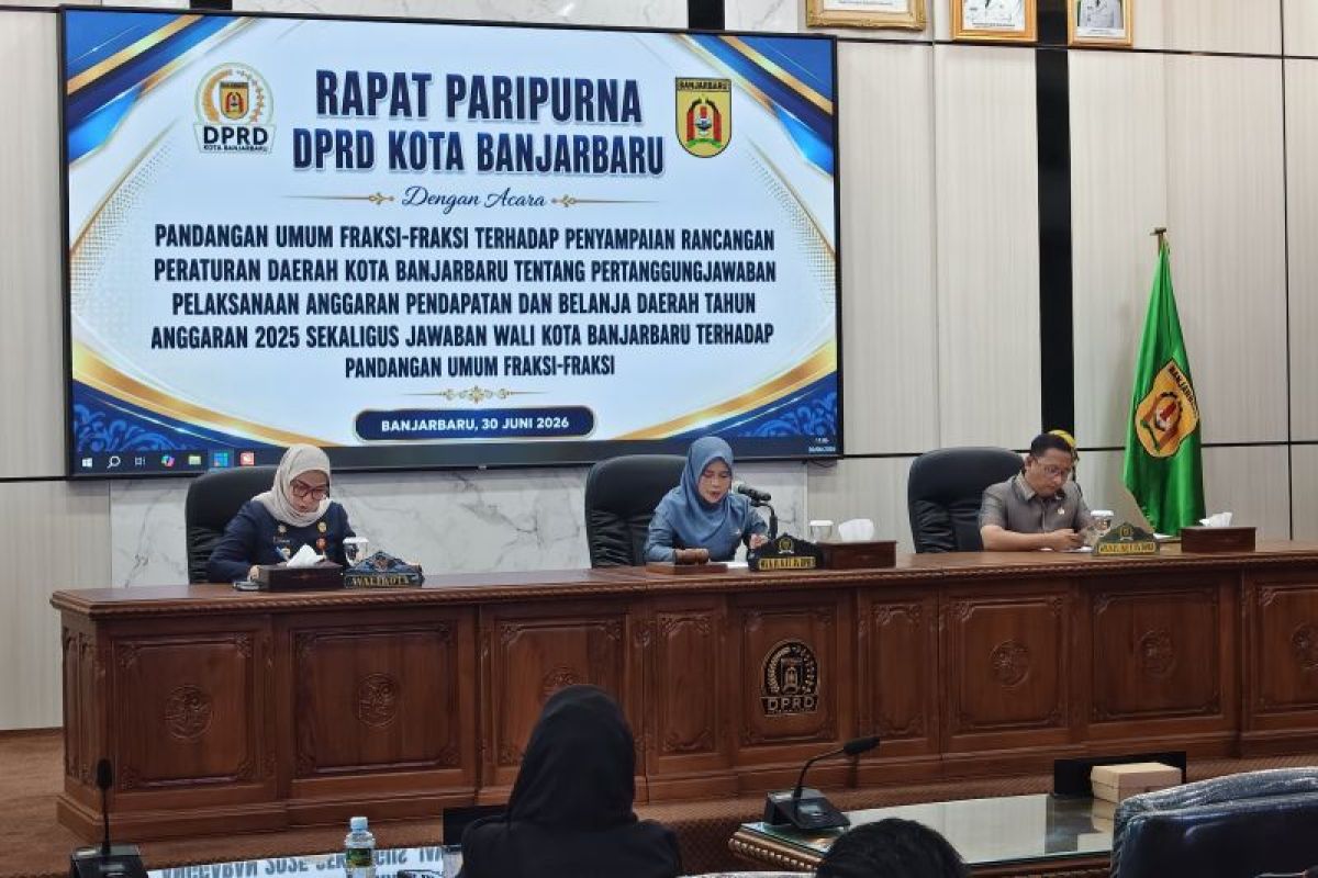 Wali Kota Banjarbaru Erna Lisa Halaby Buka Raperda Pertanggungjawaban APBD 2025, Ini Komitmennya