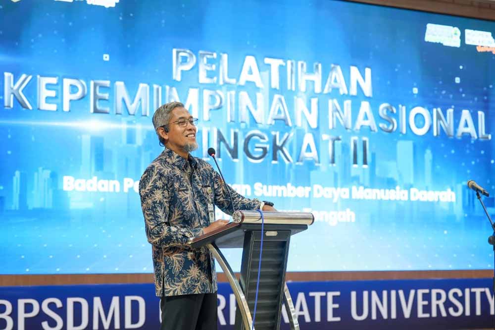 45 Alumni PKN Jateng Angkatan VII Dinyatakan Lulus, Sekda Sumarno Tekankan Dampak Nyata di Instansi Masing-masing