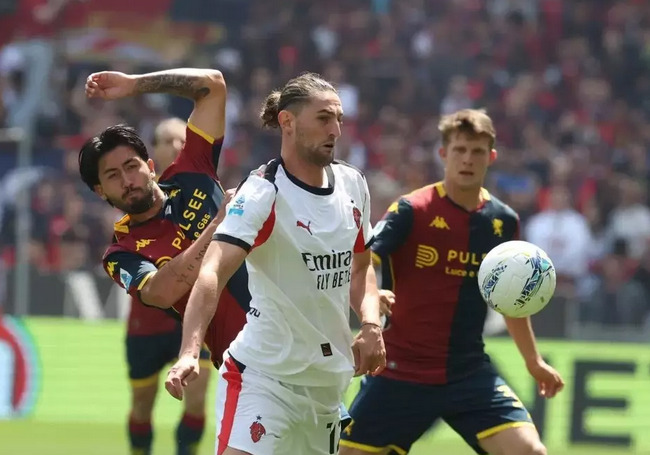 AC Milan Kembali ke Jalur Kemenangan Usai Taklukkan Genoa 2-1, Nkunku Jadi Penentu di Luigi Ferraris