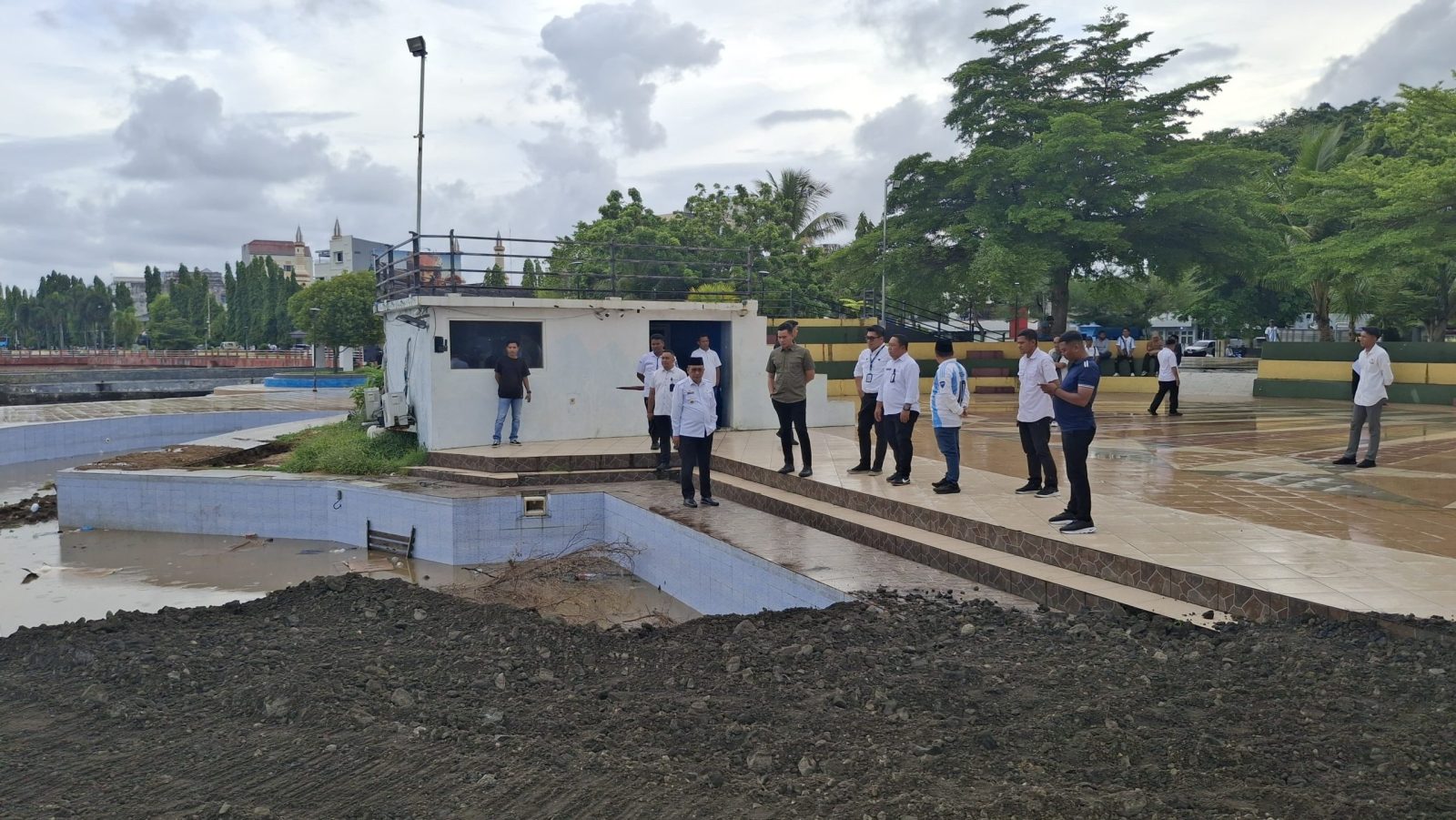 Jelang JKPI 2026, Pemkot Ternate Timbun Sementara Kolam Landmark Demi Keamanan Anak-Anak