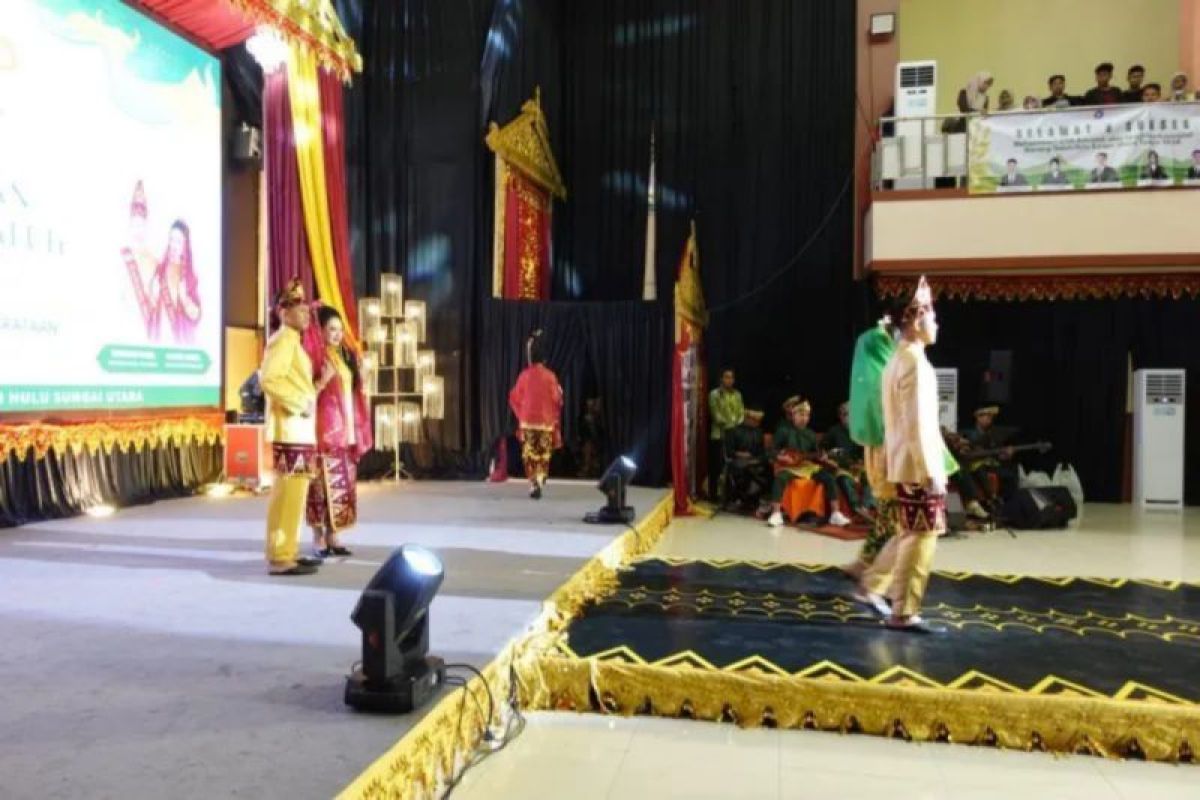 Banggar dan TAPD Sepakati Target Pendapatan Kalsel 2027 Capai Rp8 Triliun, Dewan Dorong Sinergi untuk UMKM