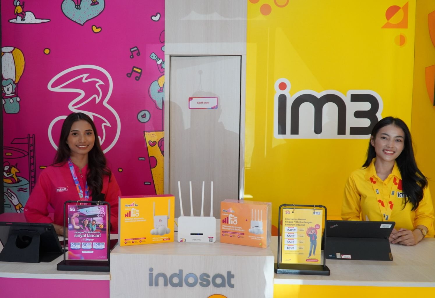 Indosat Resmikan Gerai Perdana di Kendari, Satukan Layanan IM3, Tri, dan HiFi dalam Satu Atap