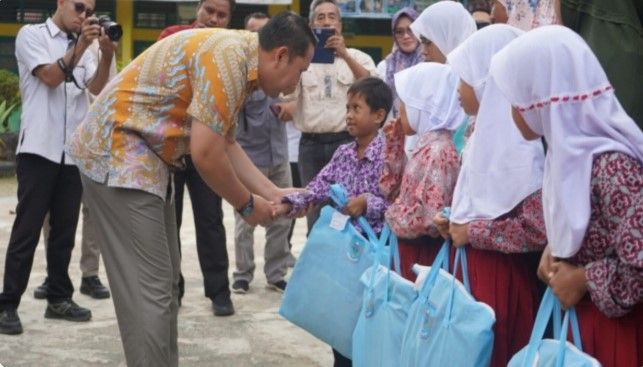 Bupati Merangin Soroti Ketimpangan Sebaran Guru, Sekolah di Jangkat dan Tabir Timur Kekurangan PNS Definitif