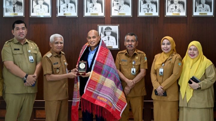 Pemprov Sumut Dukung Konektivitas Pelabuhan Kuala Tanjung-Penang Port, Buka Rute Peti Kemas Langsung