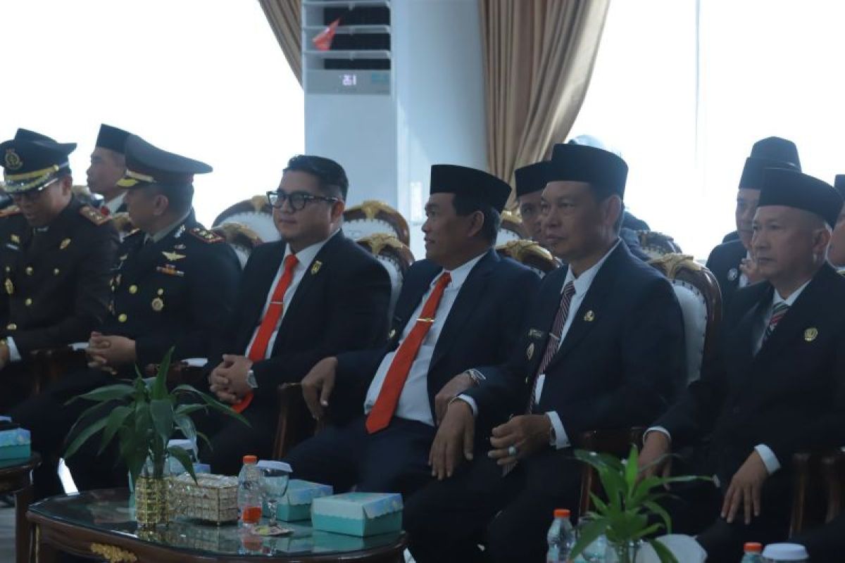 Ketua DPRD HSS Minta Sekda Baru Yustan Azidin Bangun Sinergi Hadapi Pembahasan APBD 2027