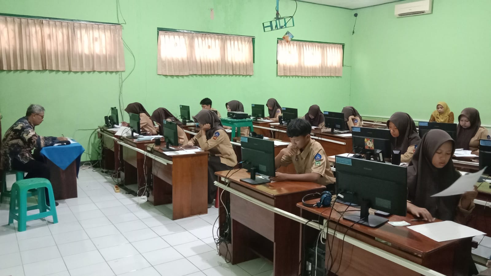 MAN 3 Kebumen Jadi Tuan Rumah OSMA Jateng 2026, 45 Murid Bertanding di 9 Bidang Sains