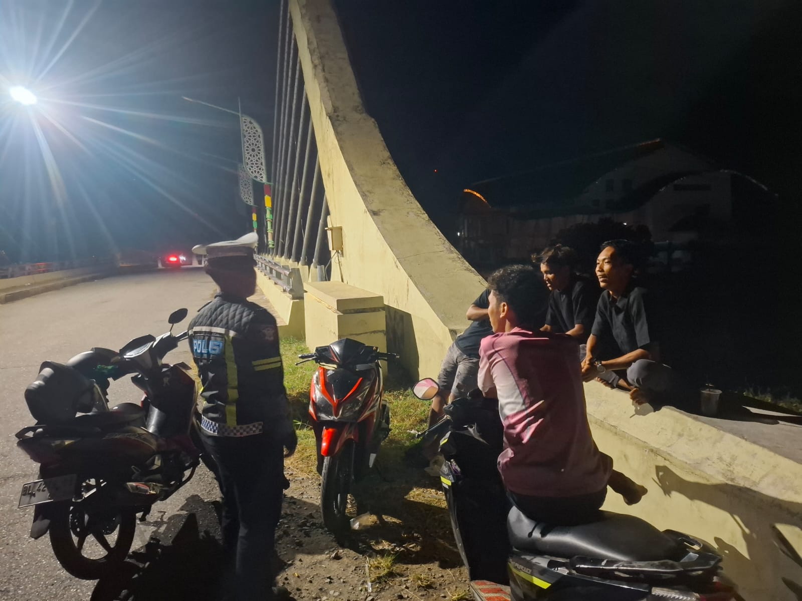 Polantas Aceh Selatan Patroli Blue Light di Tapaktuan, Imbau Pengendara Tak Pakai Knalpot Brong hingga Larang Balap Liar