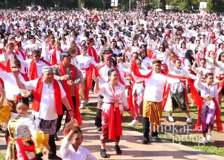 25 Ribu Penari Meriahkan Pembukaan HUT ke-81 RI di Semarang, Tari Dug Dug Der Pecahkan Rekor LEPRID