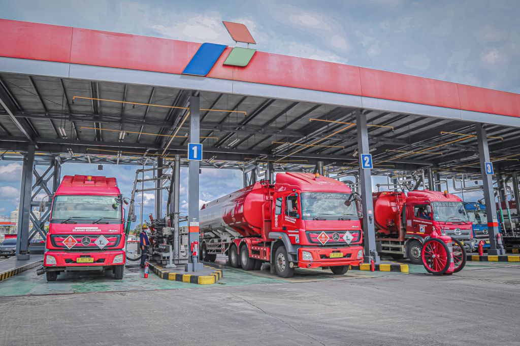 Pertamina Patra Niaga Operasikan 4 Terminal BBM 24 Jam dan Tambah 30 Mobil Tangki di Sumatera Utara