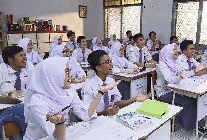 Ribuan Orang Tua di Jabar Keluhkan Sistem SPMB-PCMB 2026, Fortusis Dukung Penyaluran 70 Ribu Siswa ke Sekolah Swasta