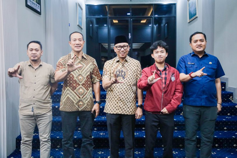 Gubernur Lampung Rahmat Mirzani Djausal Jamin Bantuan Biaya untuk Putra Daerah Riski Muhammad Ivan ke Black Hat USA 2026 di Las Vegas