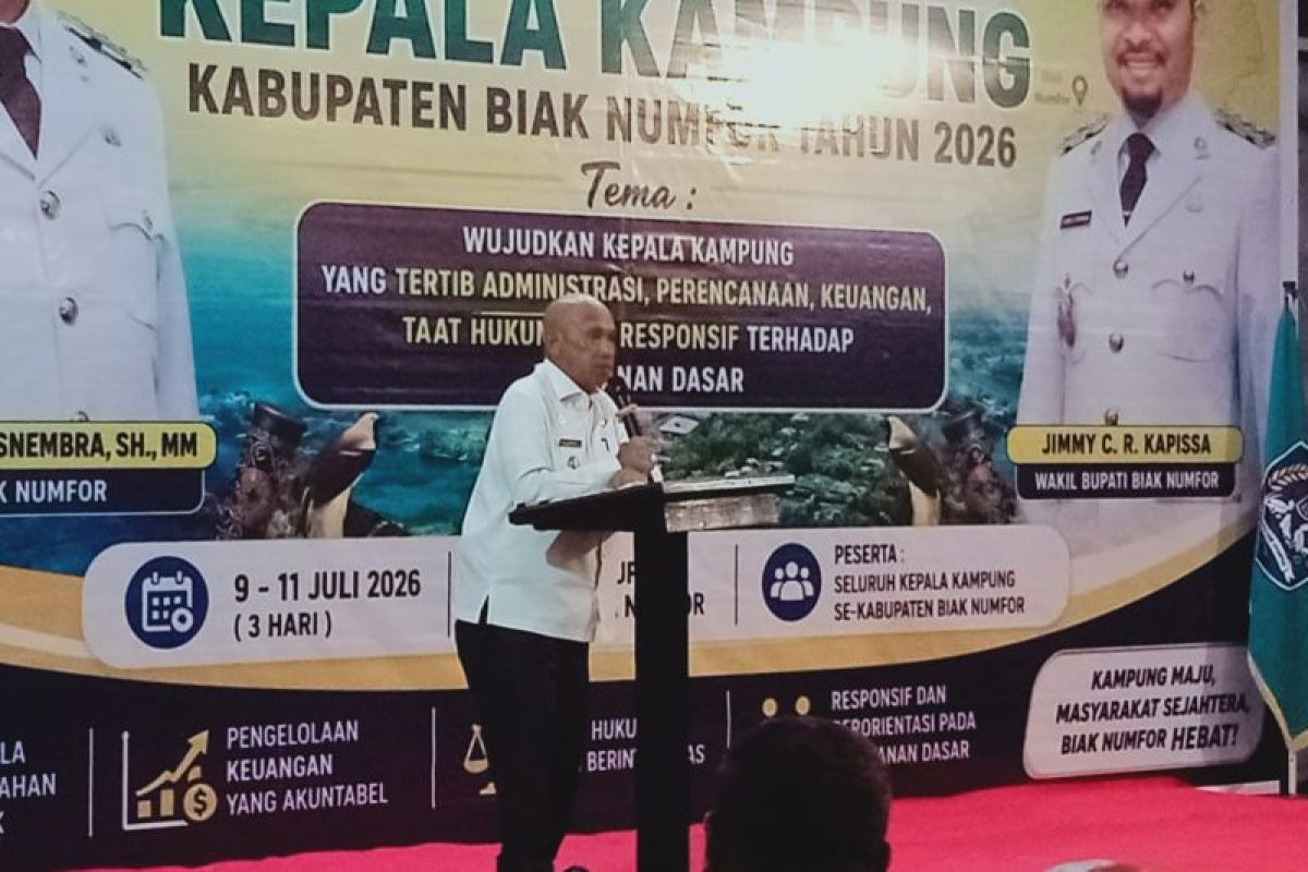 Bupati Biak Numfor Markus Mansnembra Ajak 254 Kepala Kampung Ikuti Retreat Peningkatan Kapasitas Selama Tiga Hari