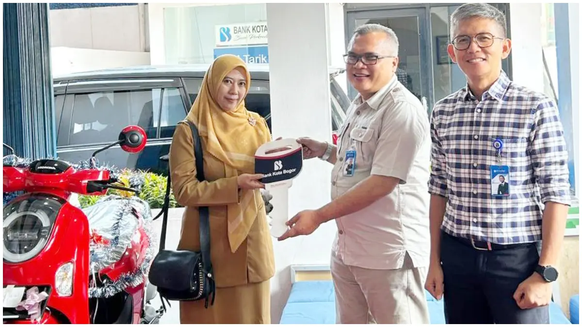 Nasabah BPR Bank Kota Bogor Menang Undian Simarmas Go, Bawa Pulang Motor Honda Scoopy
