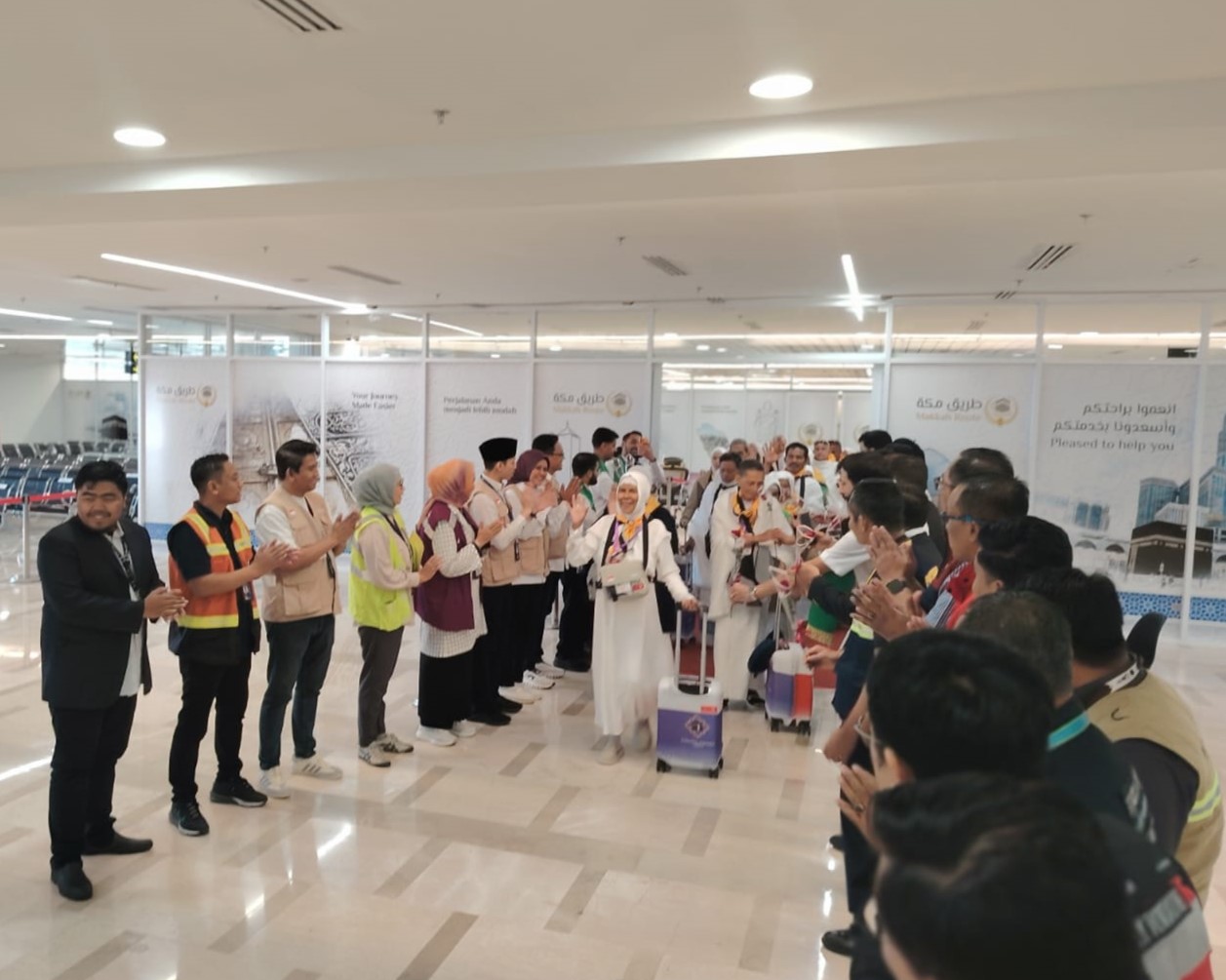 43 Kloter Haji Embarkasi Makassar Diberangkatkan, 16.728 Jemaah Terbang ke Tanah Suci dari Bandara Sultan Hasanuddin