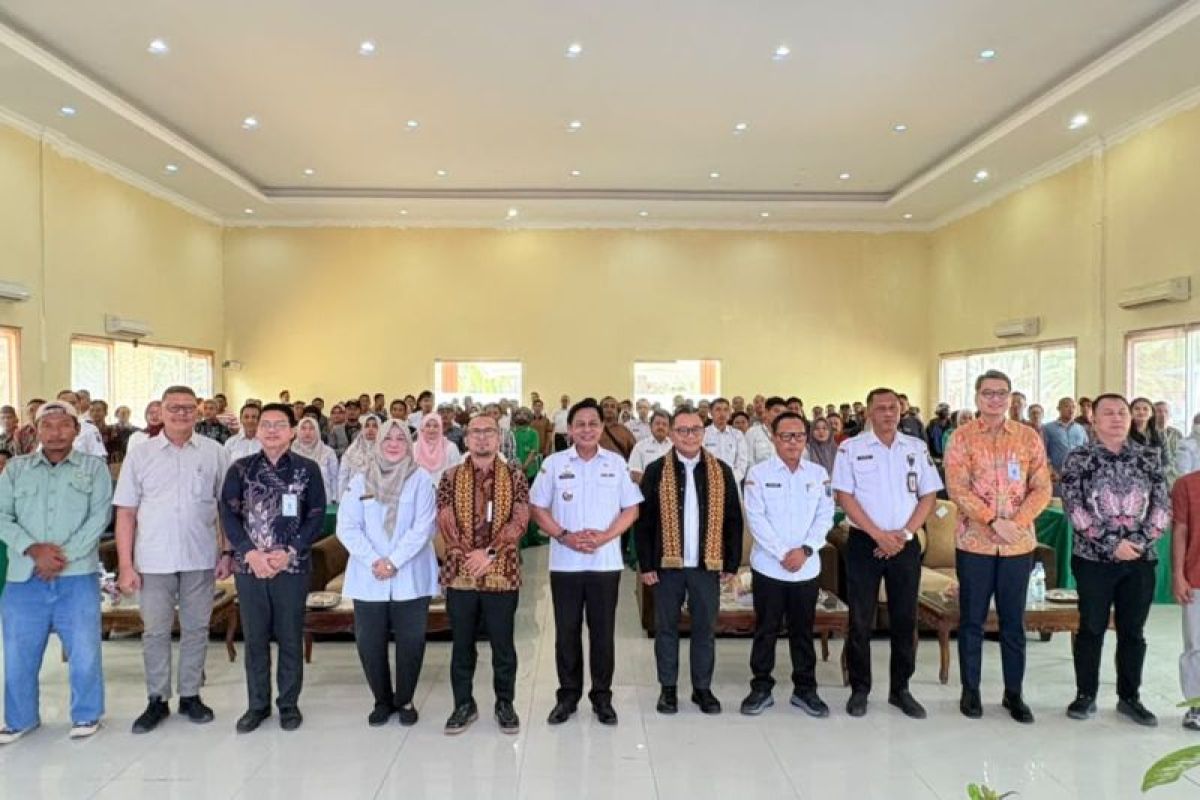 OJK Lampung Selatan Latih Ratusan Petani Kelola Keuangan Syariah Lewat Program Gencarkan