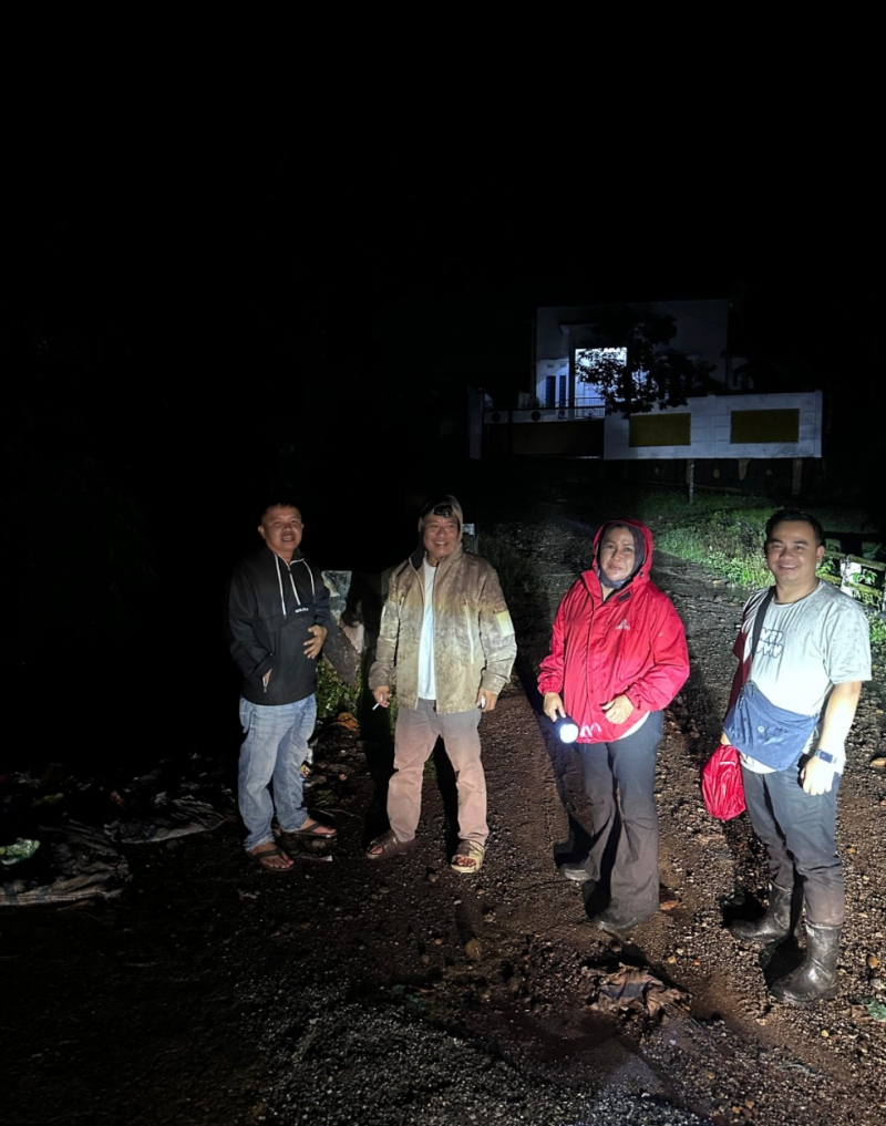 Banjir Bandang Terjang 5 Desa di Tanjung Pauh Kerinci, Kadis PUPR Langsung Turun ke Lokasi Usai Tinjau Jalan Rusak