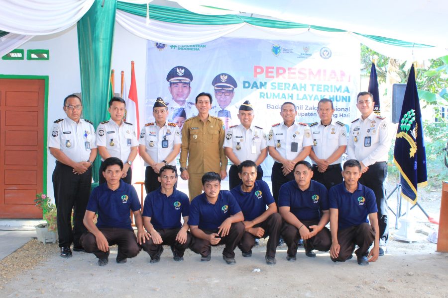 Kanwil Ditjenpas Jambi Resmikan Bedah Rumah Keenam di Batanghari, Rumah Misro Penggembala Kambing Dibangun 12 Hari oleh 10 Warga Binaan