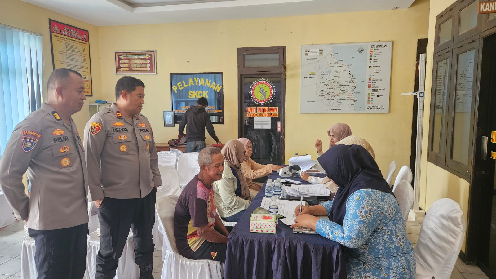 Polres Bintan Gelar Program TANJAK di Gunung Kijang, Warga Dapat Pemeriksaan Gula Darah dan Kolesterol Gratis