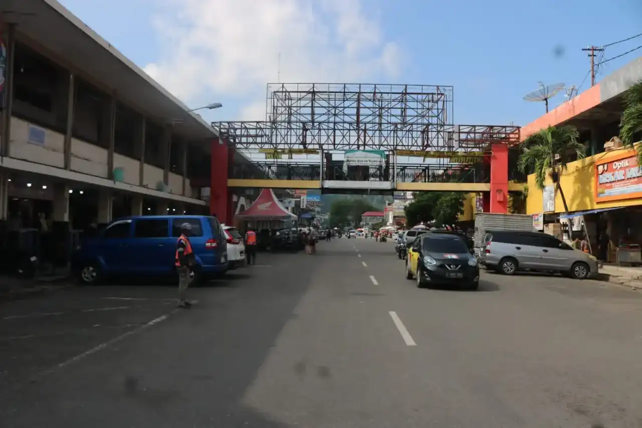 Pemko Padang Hapus Denda Retribusi Pedagang Pasar Raya dan Pasar Satelit, Cukup Bayar Pokok Tunggakan