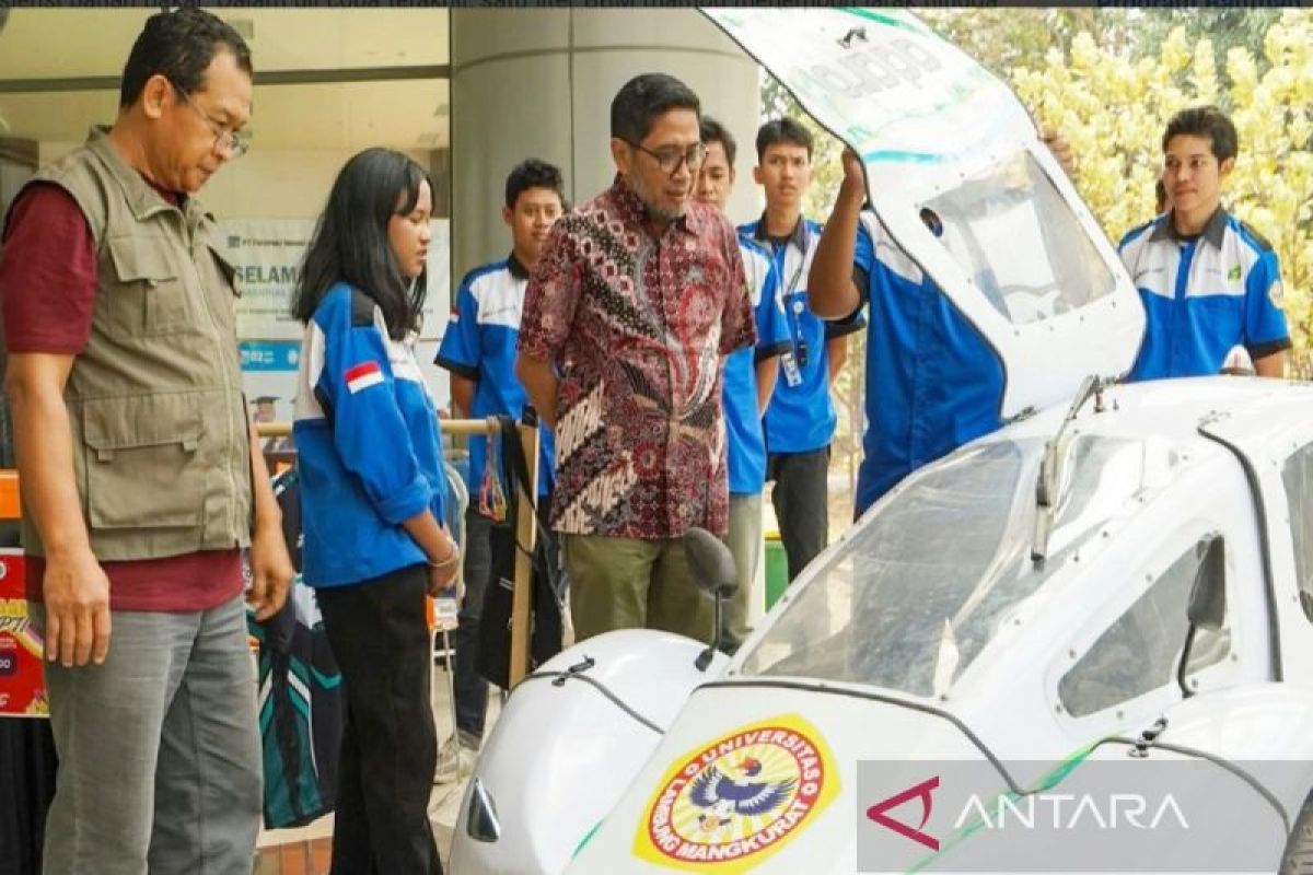 ULM Pamerkan Mobil Hemat Energi di Expo Talenta Mahasiswa, Siap Berlaga di KMHE 2026