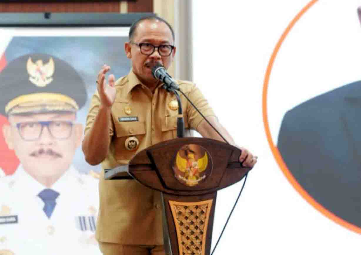 Gubernur Sulawesi Barat Suhardi Duka Larang Rumah Sakit dan Puskesmas Tolak Warga Miskin Berobat, UHC Jadi Kunci