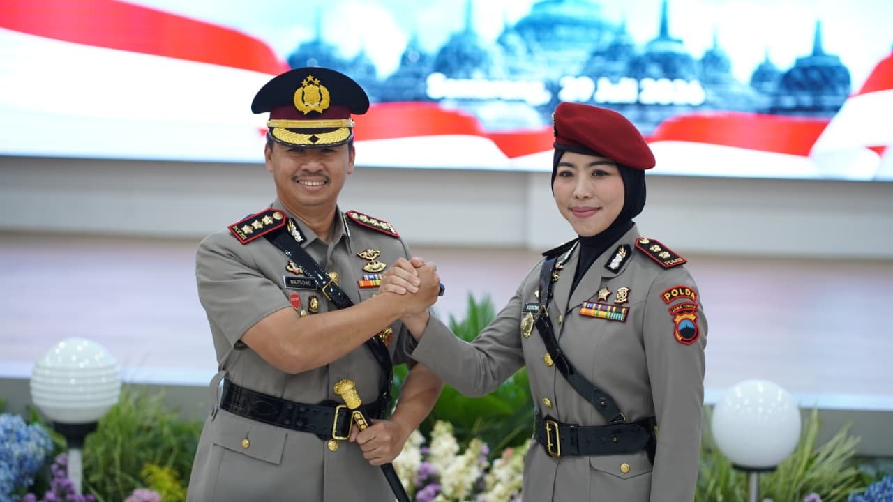 22 Pejabat Polda Jateng Dimutasi, Kombes Pol Warsono Gantikan AKBP Veronica sebagai Kapolresta Batang