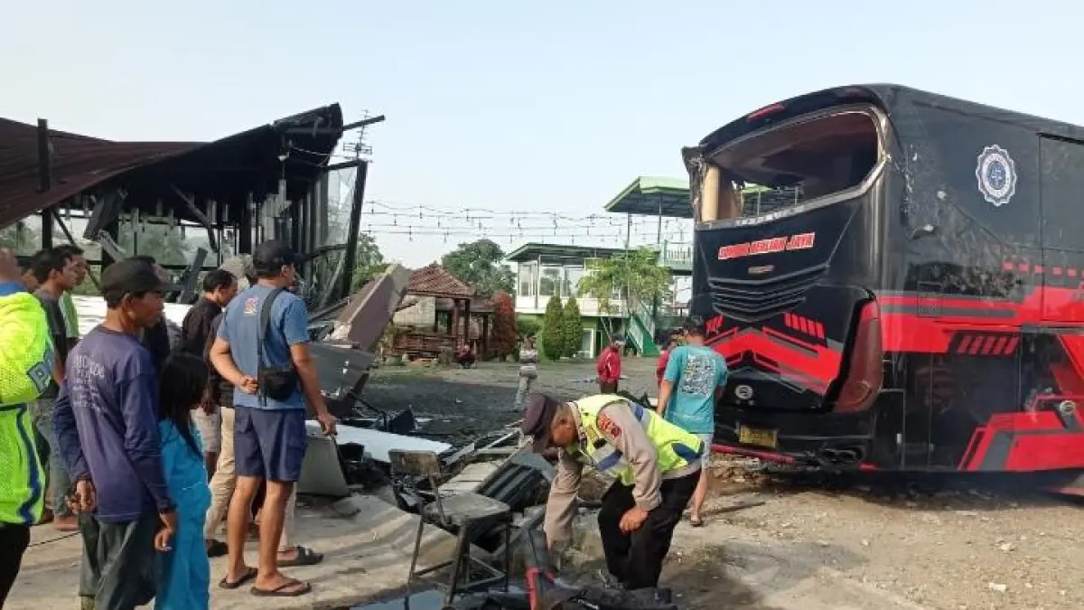 Kecelakaan Bus Sumber Berlian Jaya di Ngargoyoso Karanganyar, 22 Penumpang Luka-Luka Akibat Rem Blong