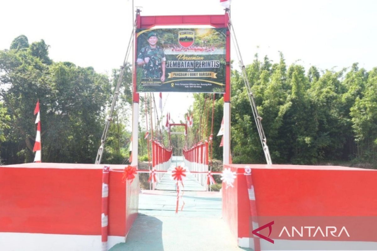 Jembatan Gantung Perintis di Deli Serdang Diresmikan, Sumur Bor TNI Layani 44 Kepala Keluarga