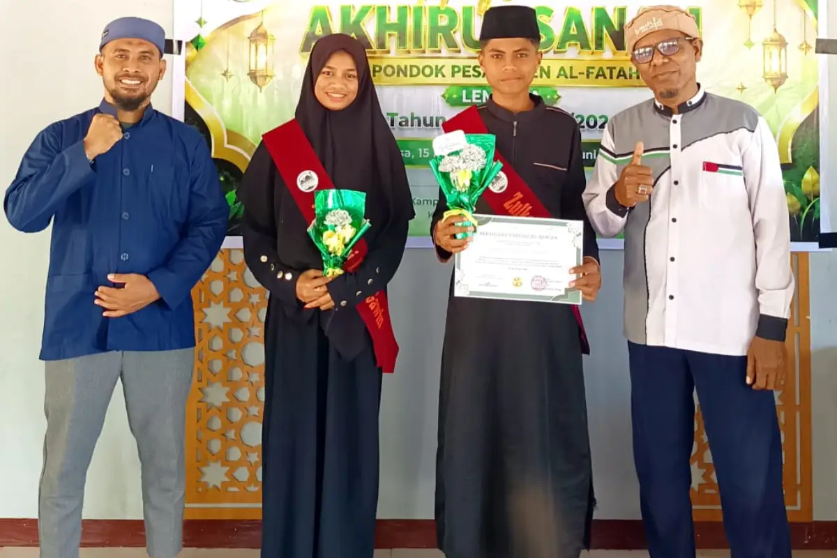Haflah Akhirussanah Ponpes Al-Fatah Lembata: 13 Santri Kelas IX Diwisuda, Mudir Ingatkan Kelulusan Bukan Akhir, Melainkan Awal Pengamalan Ilmu