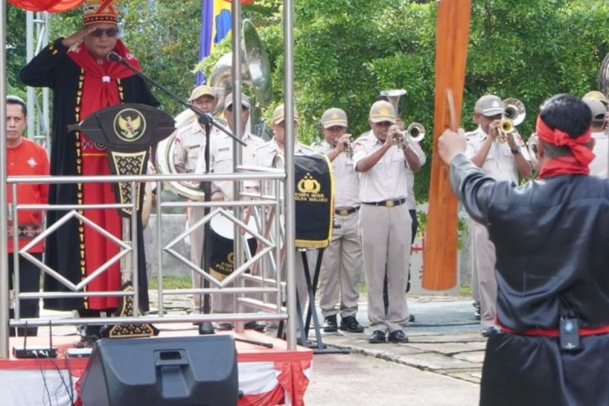 Wali Kota Ambon Gaungkan Semangat Pattimura untuk Lawan Kebodohan dan Kemiskinan di Maluku