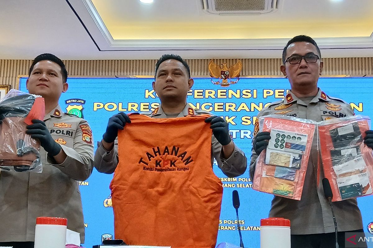 Polres Tangsel Bekuk Dua Pria Penipu Lansia Modus KPK Gadungan, Kerugian Capai Rp300 Juta