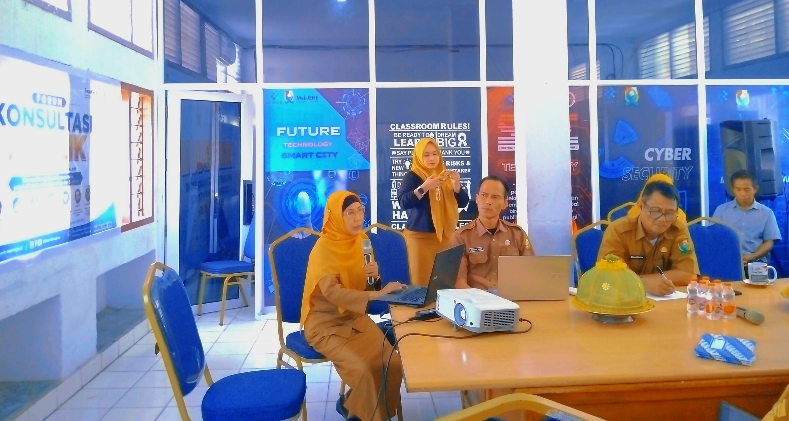 Diskominfo Majene Gelar Forum Konsultasi Publik, Warga Bisa Sampaikan Langsung Kebutuhan Layanan Digital dan Informasi