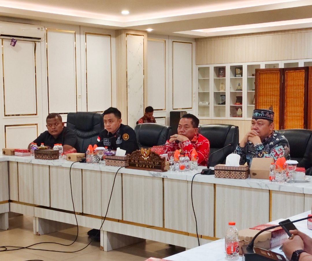Pemkab Kapuas Targetkan Listrik Menyala di Desa Barunang 2026, PT EPN dan Asmin Bara Bronang Siap Garap Jaringan