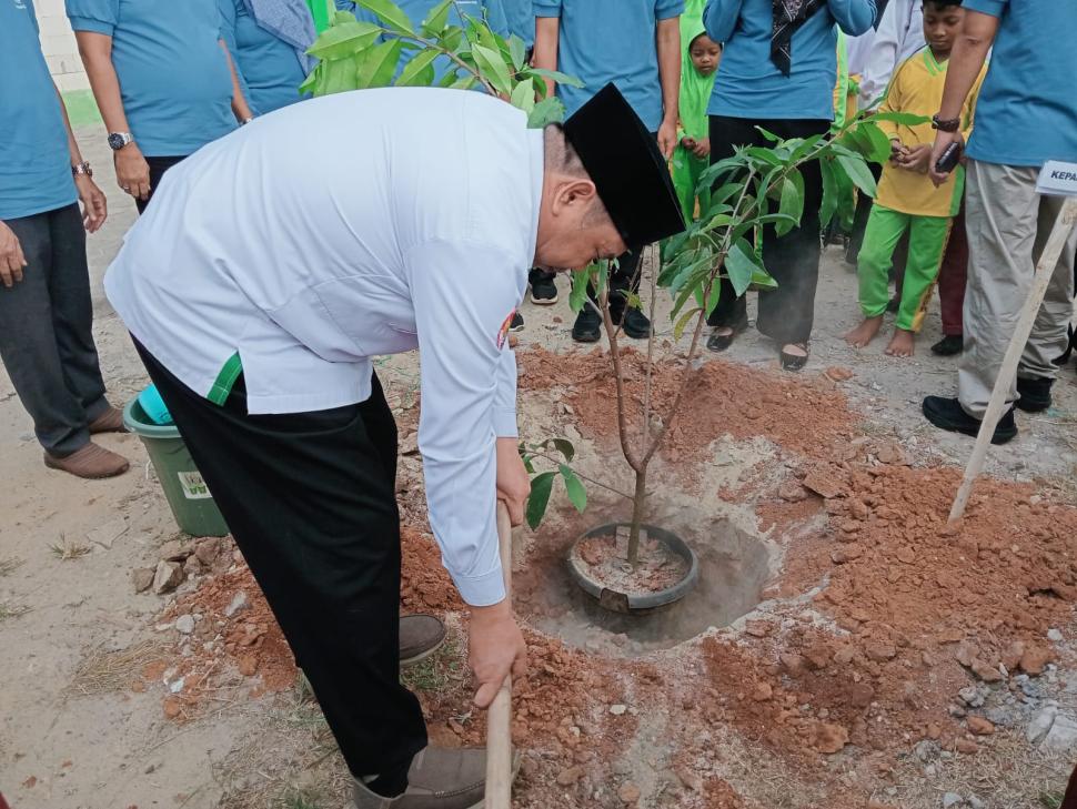Bukan Sekadar Tanam Pohon, Kemenag Lampung Timur Wajibkan Ekoteologi Jadi Budaya di Seluruh Madrasah