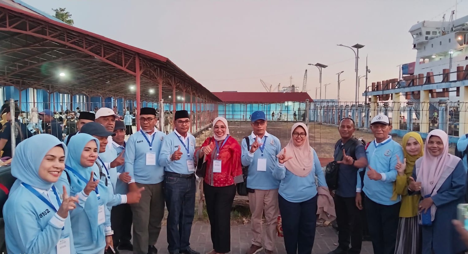 Bupati Maluku Tenggara Thaher Hanubun Antar Langsung Kafilah MTQ ke Ambon, Tekankan Akhlak di Atas Gelar Juara