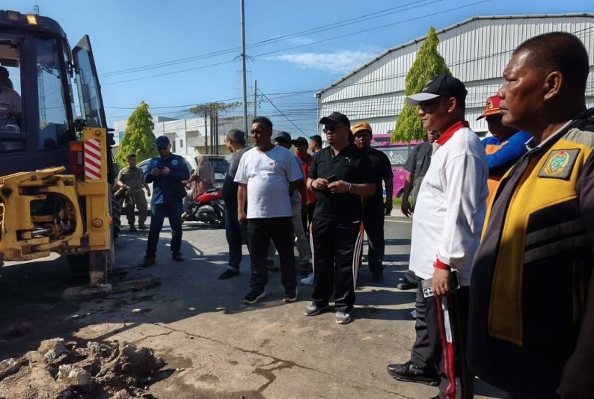 Gerakan ASRI di Binjai: Bersihkan Drainase Serentak di Lima Kecamatan untuk Cegah Banjir