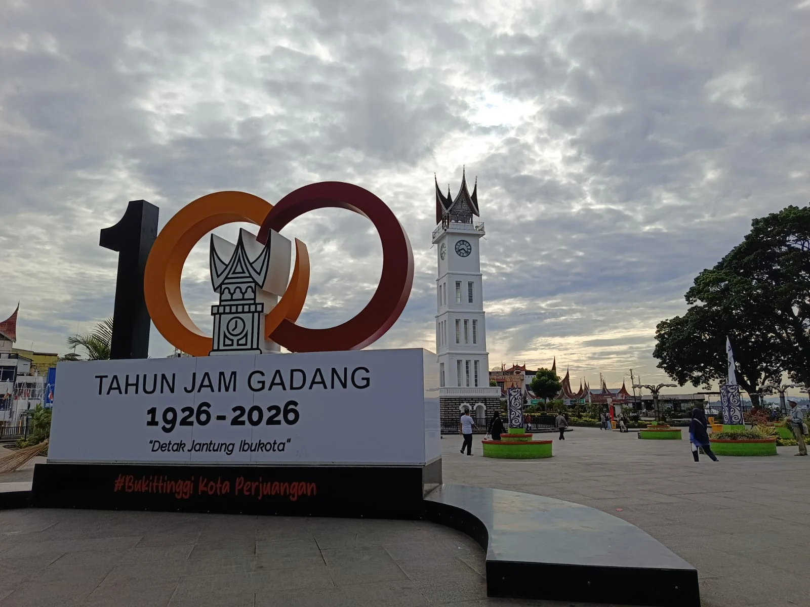 Wagub Sumbar Vasko Ruseimy Usulkan Provinsi Jadi Daerah Istimewa ke Mendikbud Fadli Zon, Bukittinggi Pernah Jadi Ibu Kota PDRI