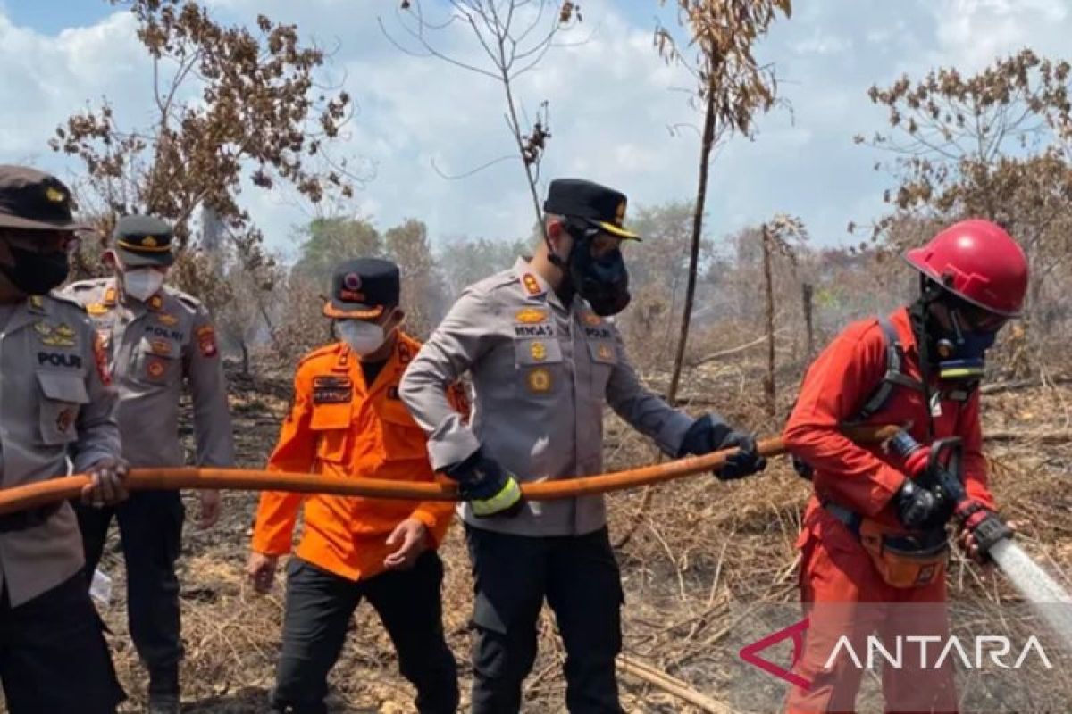 Polres Kubu Raya Perketat Patroli Karhutla di Sungai Raya, Libatkan Manggala Agni dan Masyarakat Peduli Api