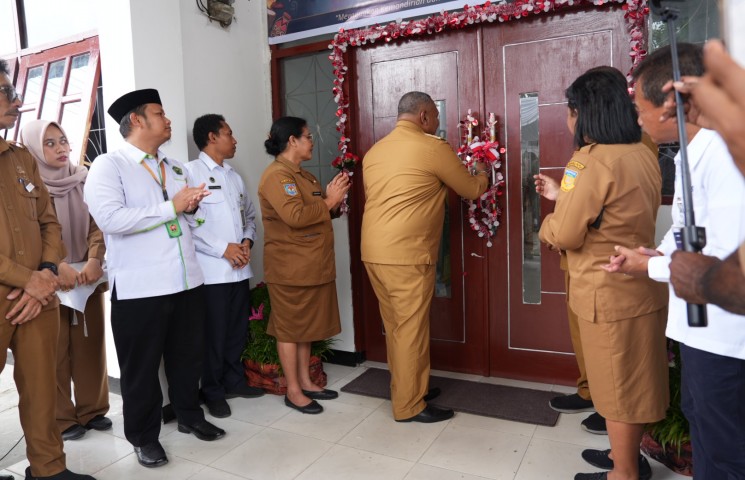Wagub Papua Aryoko Rumaropen Resmikan Kantor Baru Dinas Pangan di Jayapura, Targetkan Pelayanan Publik Lebih Optimal