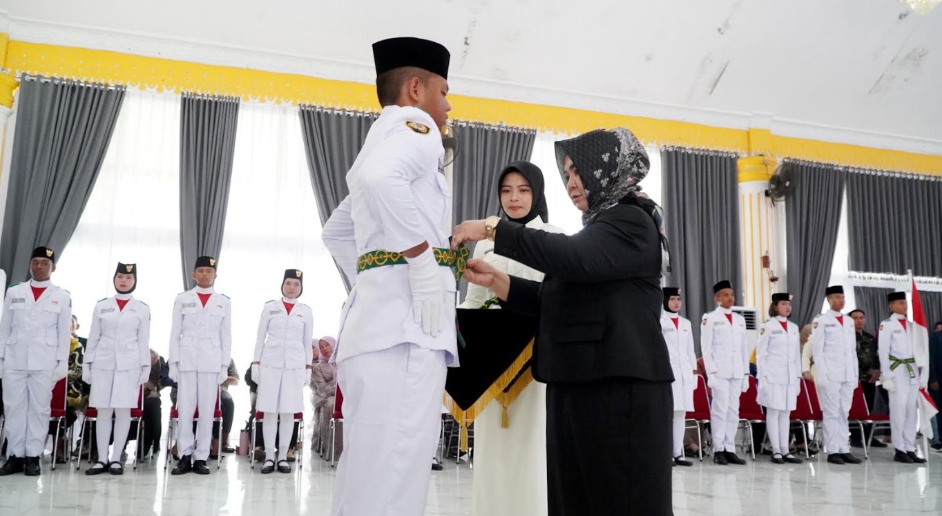 46 Paskibraka Kabupaten Langkat Dikukuhkan, Plt Bupati Tiorita Surbakti Titip Pesan Disiplin dan Integritas