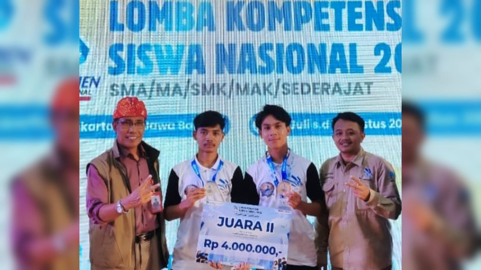 SMKN 3 Mataram Raih Medali Perak di LKS Bidang Autonomous Mobile Robotics, Enam Murid Dikirim ke Lima Cabang Lomba