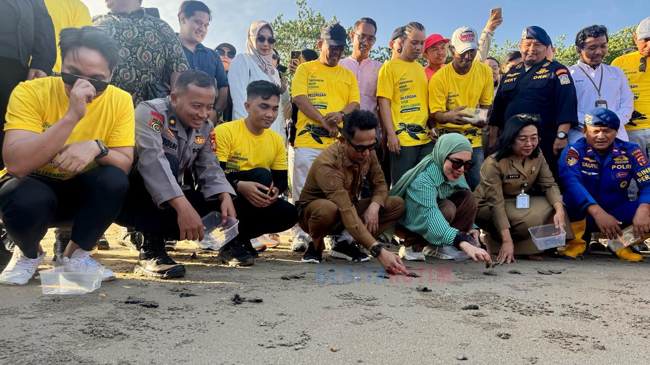 Wali Kota Balikpapan Rahmad Mas’ud Lepas 80 Tukik di Pantai DEB, JMSI Soroti Ancaman Sampah Plastik