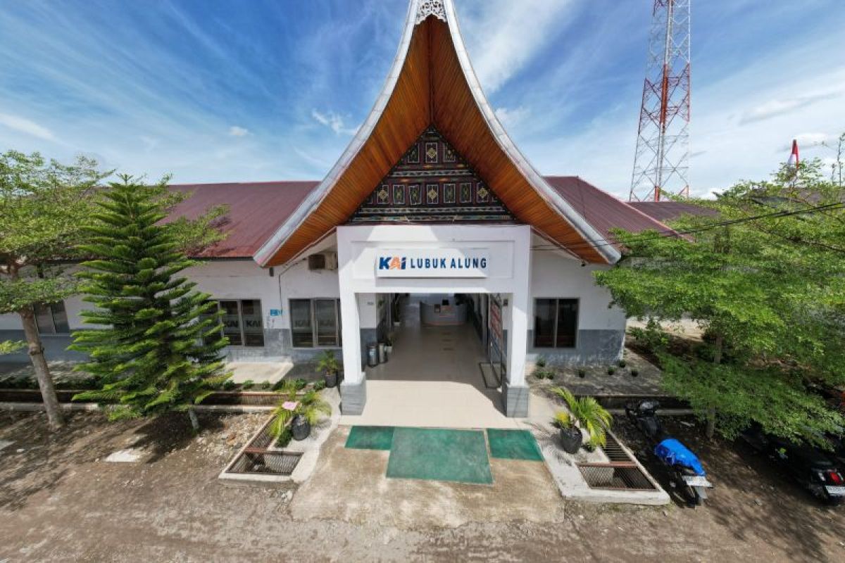Stasiun Lubuk Alung Layani 132.054 Pelanggan Semester I 2026, Naik 53,51 Persen