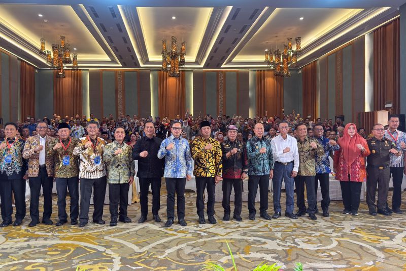 28 Gubernur Bahas Strategi Pemberdayaan UMKM di Raker APPSI 2026, Gubernur Kaltara Zainal Paliwang Hadir