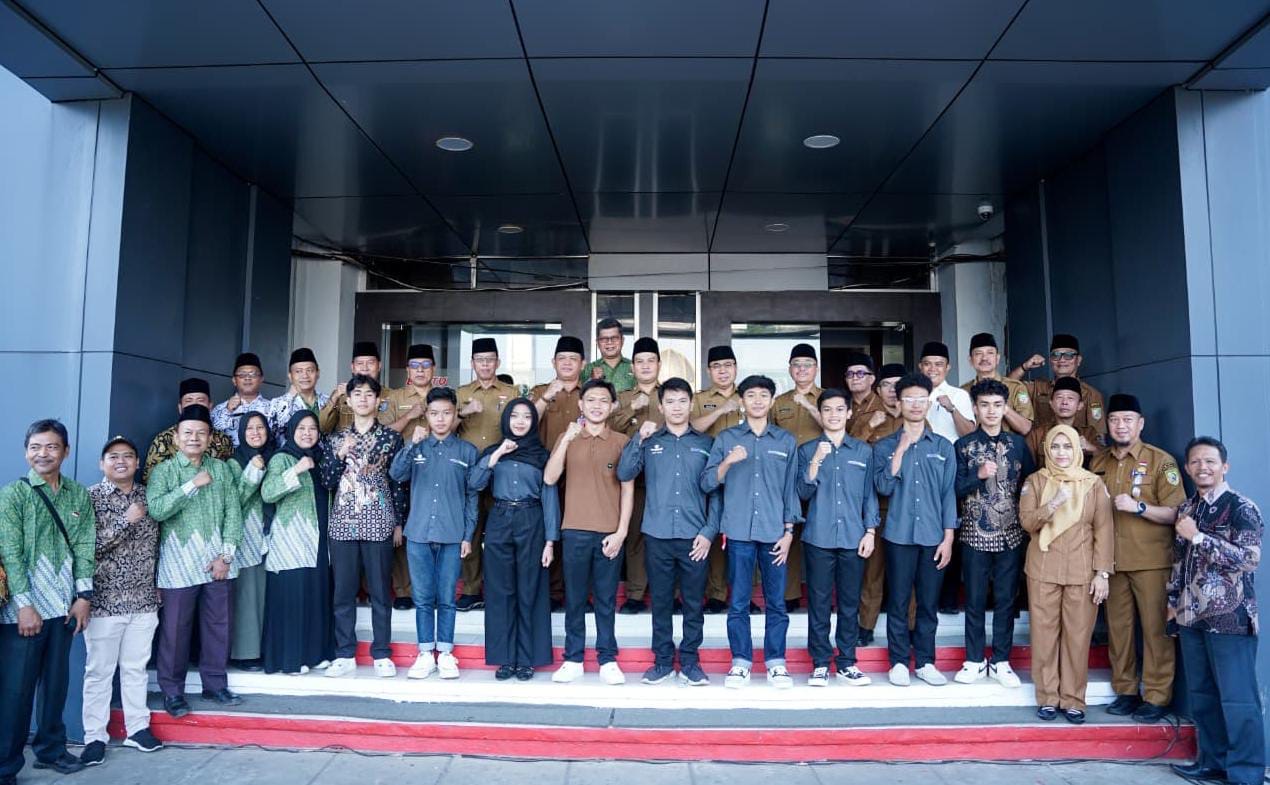 Pemprov Bengkulu Targetkan 1.200 Lulusan SMK/SMA Bekerja ke Jepang, 21 Orang Angkatan Pertama Resmi Diberangkatkan